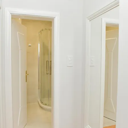 Magnolia Apartment Нови Сад Екстериор снимка